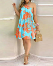Heirloom Hourglass Summer Dress Blue printing / S Floral Print Backless Halter Dress