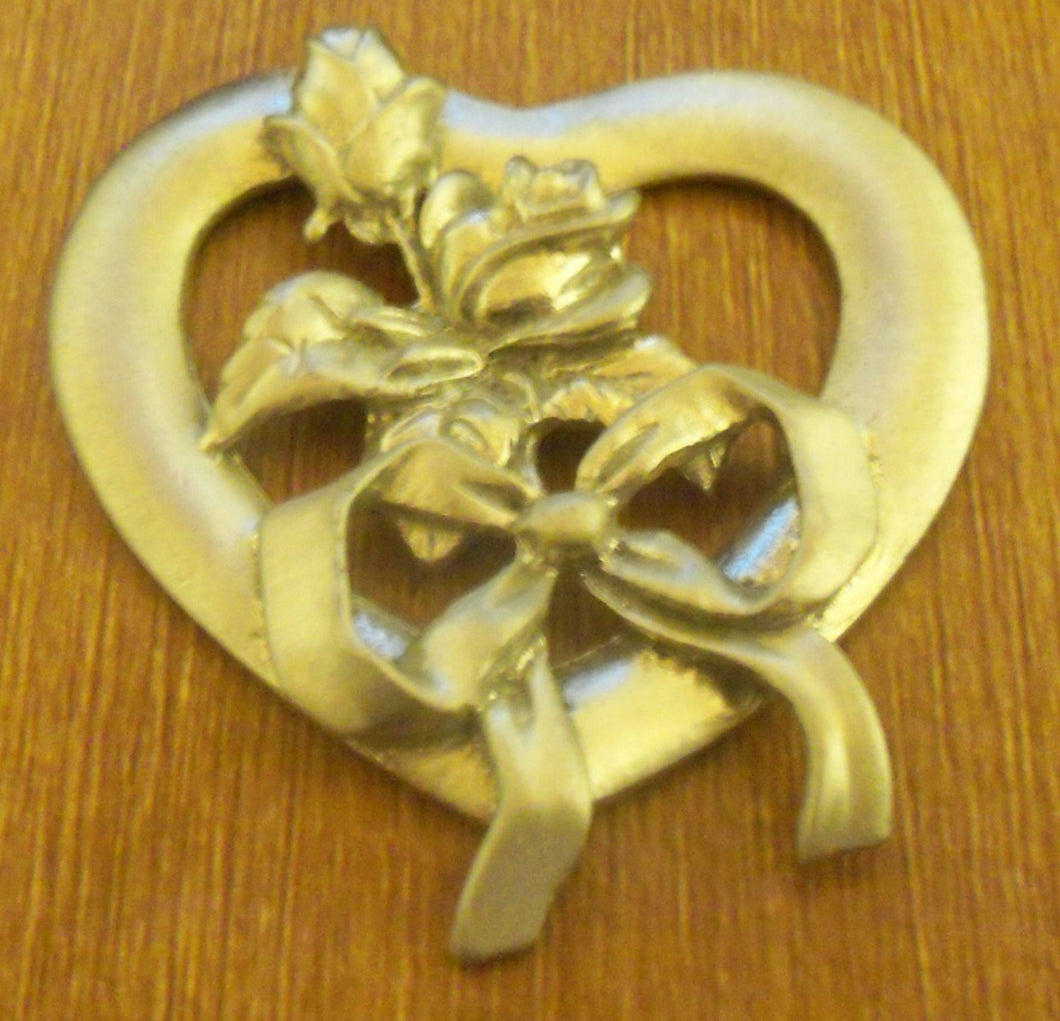 Heirloom Hourglass custom charms Wedding Hourglass Custom Heart With Roses Charm Closure