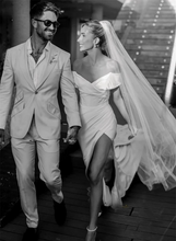 Heirloom Hourglass Wedding Dress Sexy Backless Off Shoulder Beach Wedding Dress with High Leg Slit