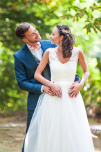 Heirloom Hourglass Wedding Dress White / 2 V-Neck Backless Lace and Tulle A-Line Bohemian Beach Wedding Dress