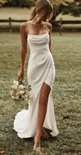 Heirloom Hourglass Wedding Dresses Off White / Ivory / 2 Simply Stunning Custom Made Open Back Beach Wedding Dress